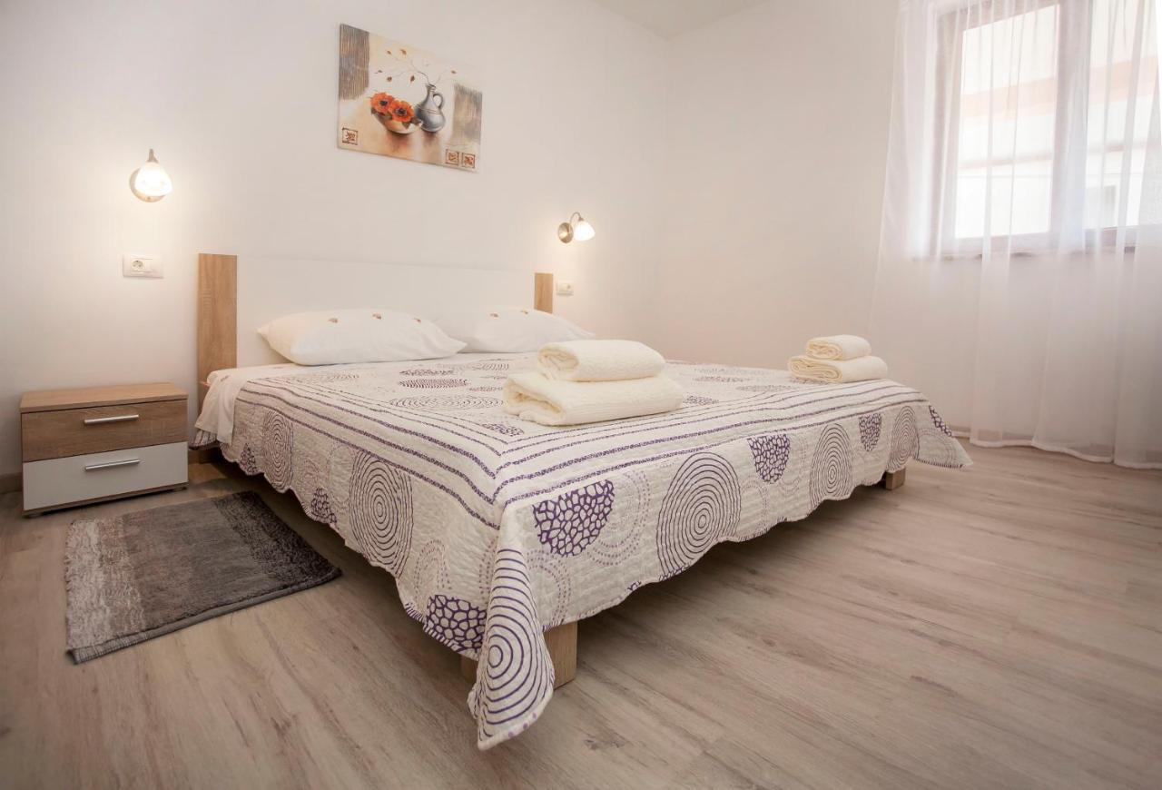 Apartmani Dragica Rovinj Eksteriør bilde