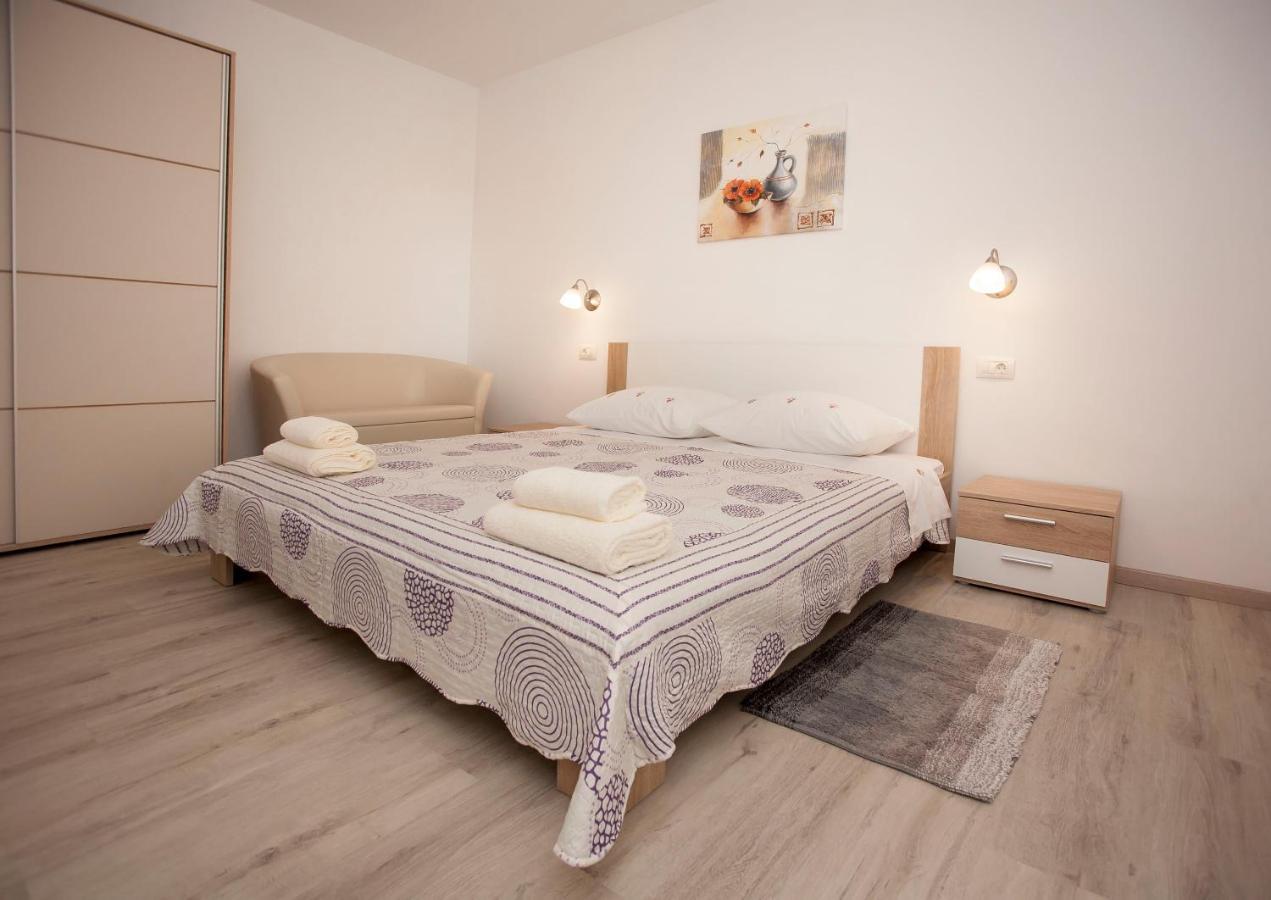 Apartmani Dragica Rovinj Eksteriør bilde