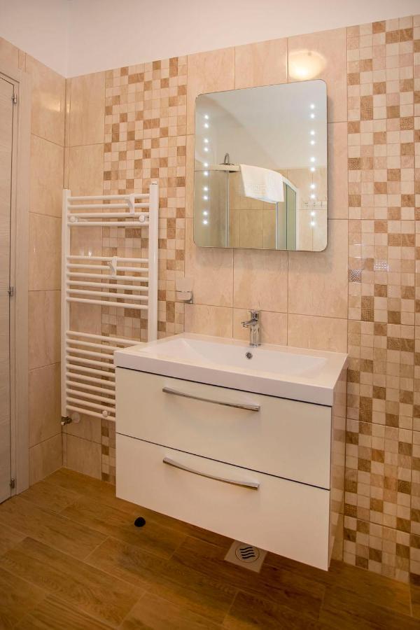Apartmani Dragica Rovinj Eksteriør bilde