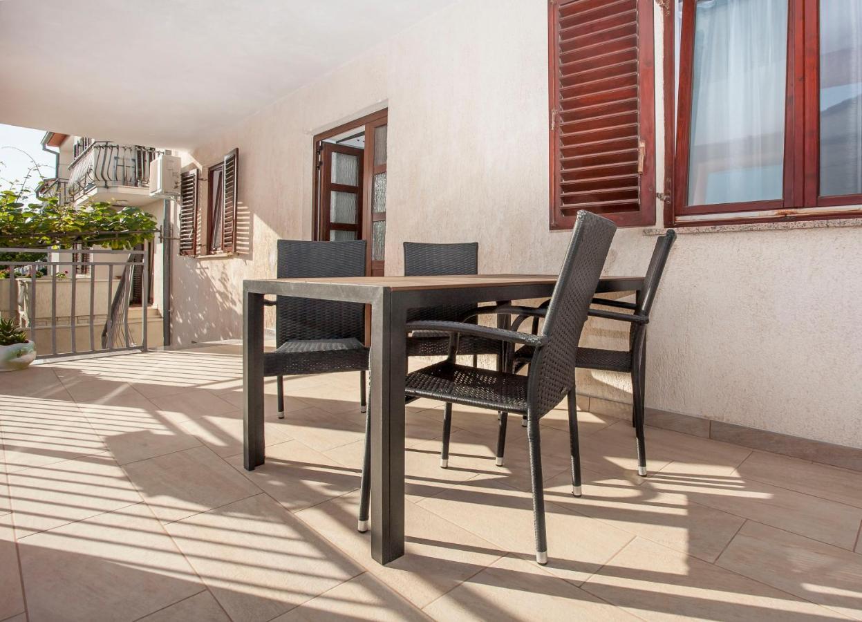Apartmani Dragica Rovinj Eksteriør bilde